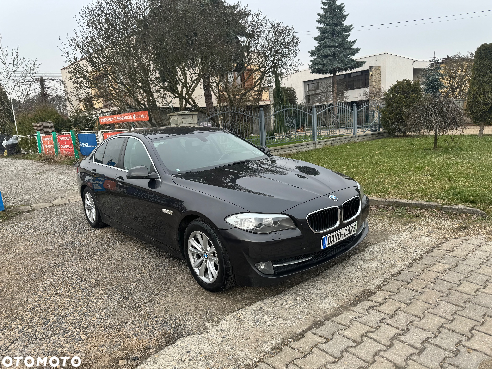 BMW Seria 5 520d - 25