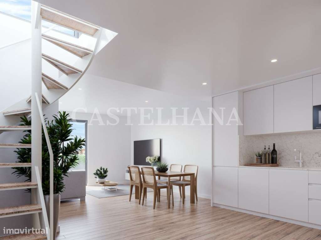 Apartamento T1 duplex com terraço e garagem junto ao Jardim do Morro - Grande imagem: 4/35