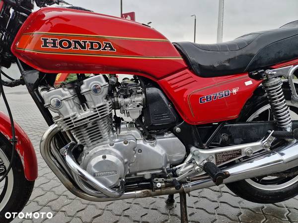 Honda CB - 22