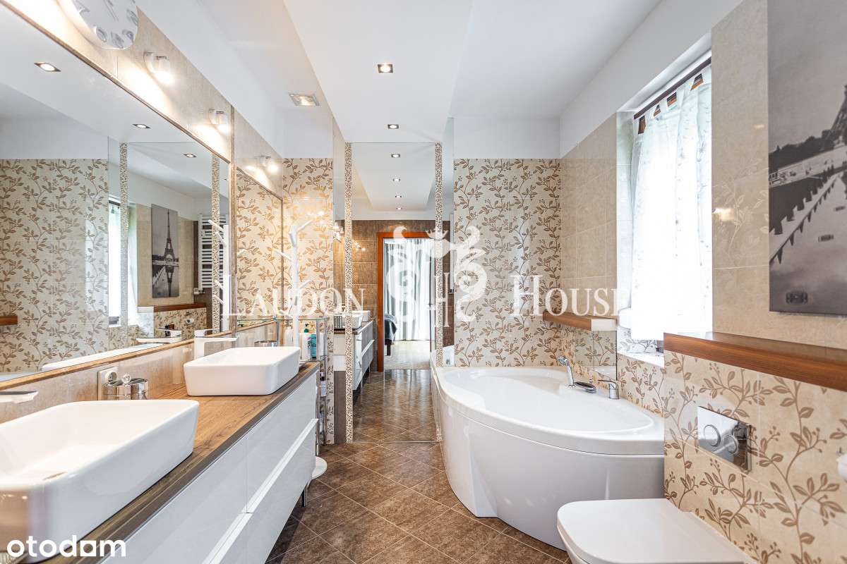 Dom wolnostojący na zamkniętym osiedlu-10