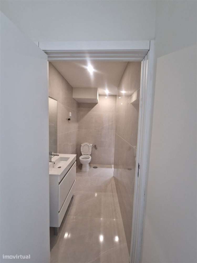 Apartamento T0 totalmente mobilado e equipado, Matosinhos-9