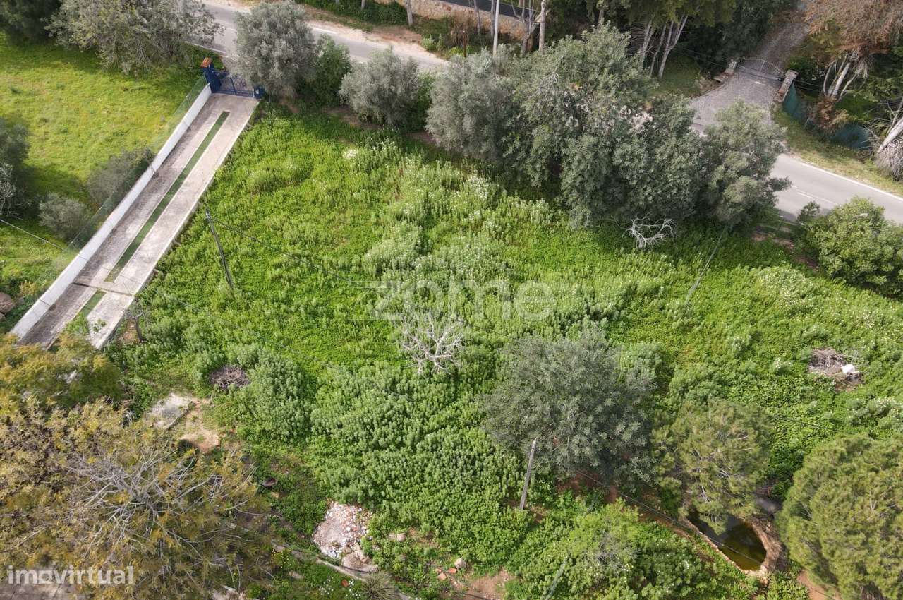 Lote Terreno Urbano com 941m2, c/ projeto aprovado em Pêra - Grande imagem: 5/15