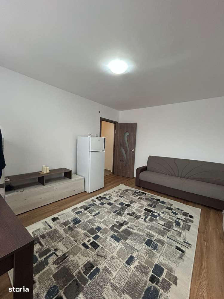 Apartament cu 2 camere in Alexandru - de inchiriat - Imagine principală: 1/7