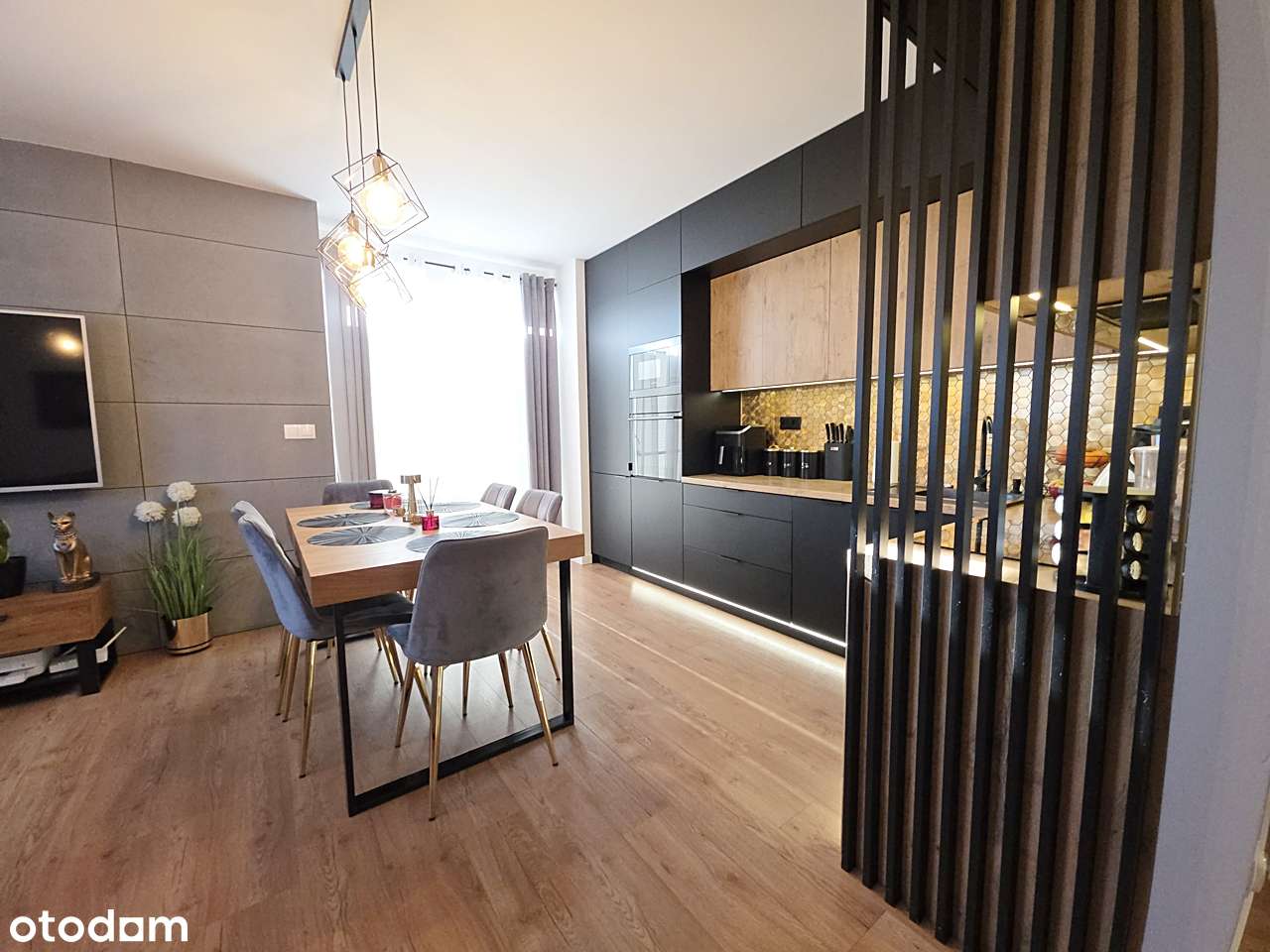 Powierzchnia całkowita 120m2 | Miejsce postojowe | Taras |-8