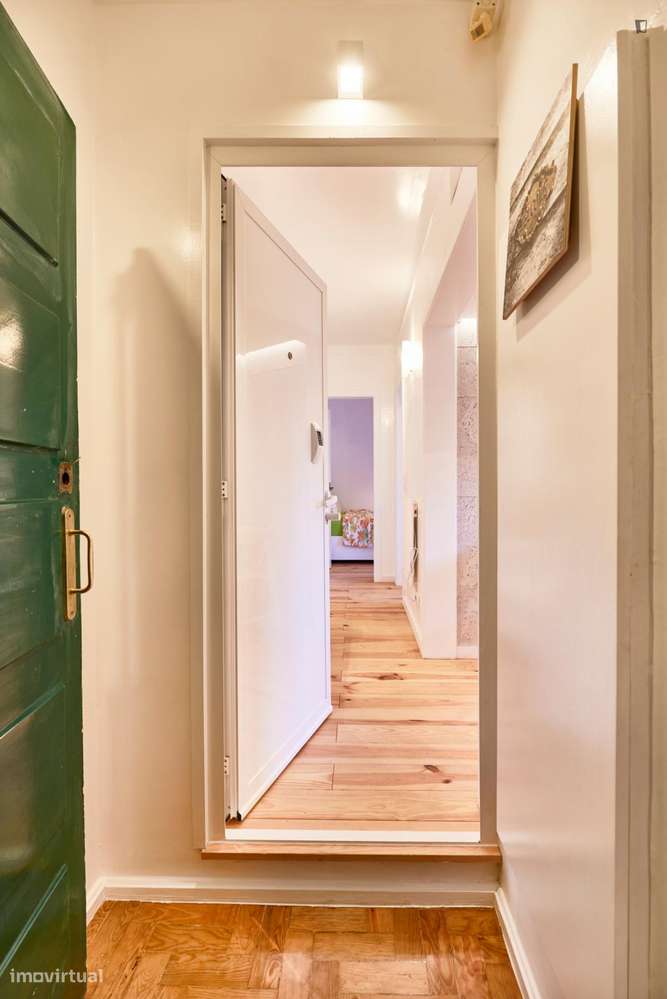 Apartamento com 1 quartos - localizado em Alvalade Lisbon - Grande imagem: 2/10