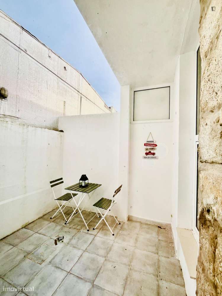 Apartamento com 1 quartos - localizado em Cedofeita Porto - Grande imagem: 4/9