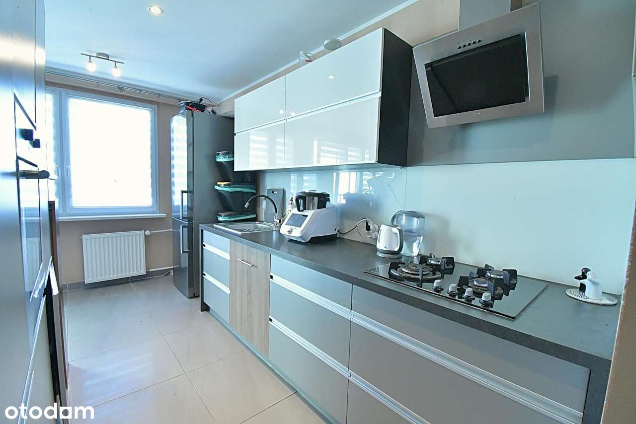 OKAZJA! 3 pokoje z oddzielną kuchnią i balkonem-2