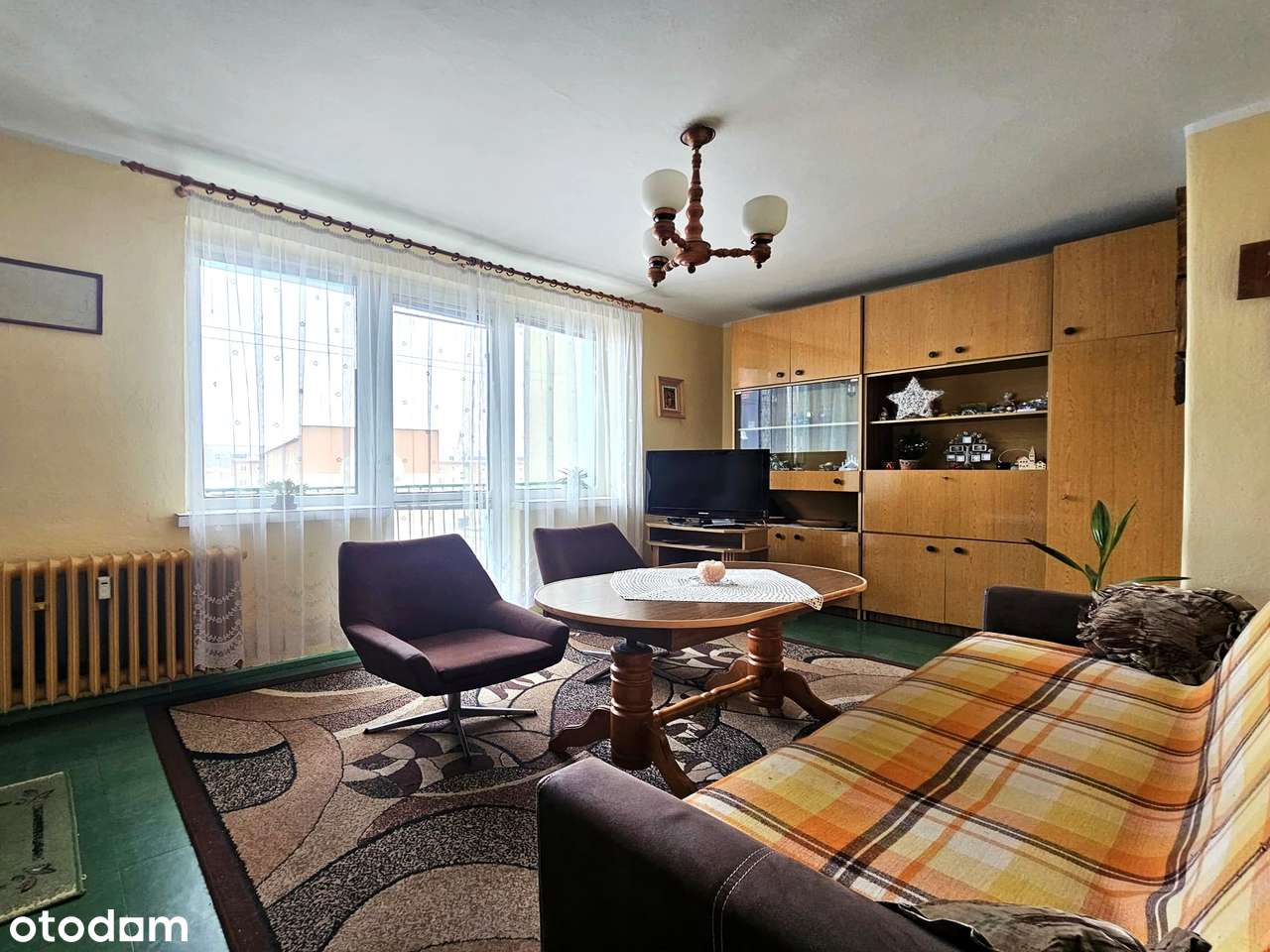 Centrum Bytowa: balkon od południa i widok na zamek | 4 pokoje-0