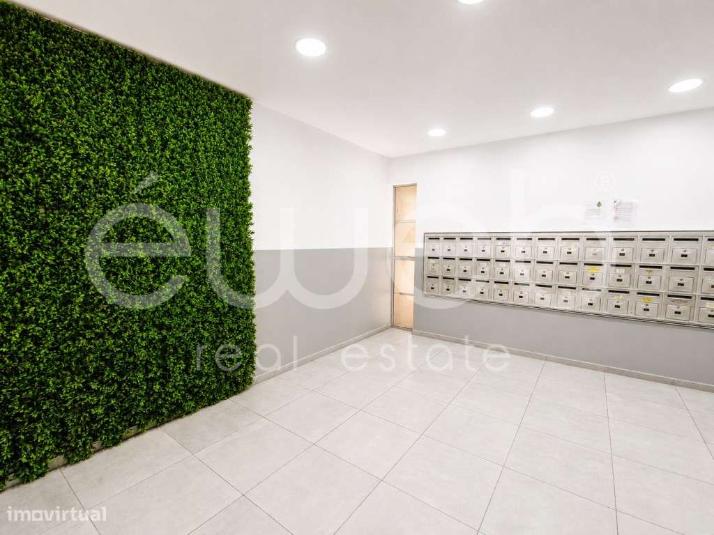 Apartamento T2 Remodelado, Bonfim-21