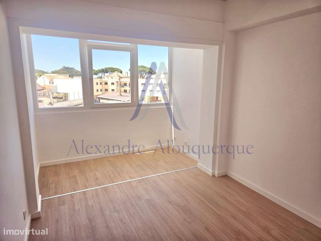 Apartamento T2 Renovado em Santana - Sesimbra | Excelente Oportunidade-7