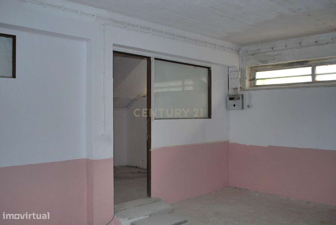 Garagem Ampla no Centro da Costa da Caparica – 710 m² | Arrendamento c - Grande imagem: 5/22