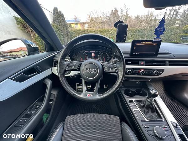 Audi A4 Avant 2.0 TDI - 13