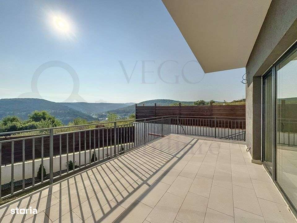 Casa noua tip duplex , 195 mp, 3 bai, 2 parcari, aproape de Vivo!-7