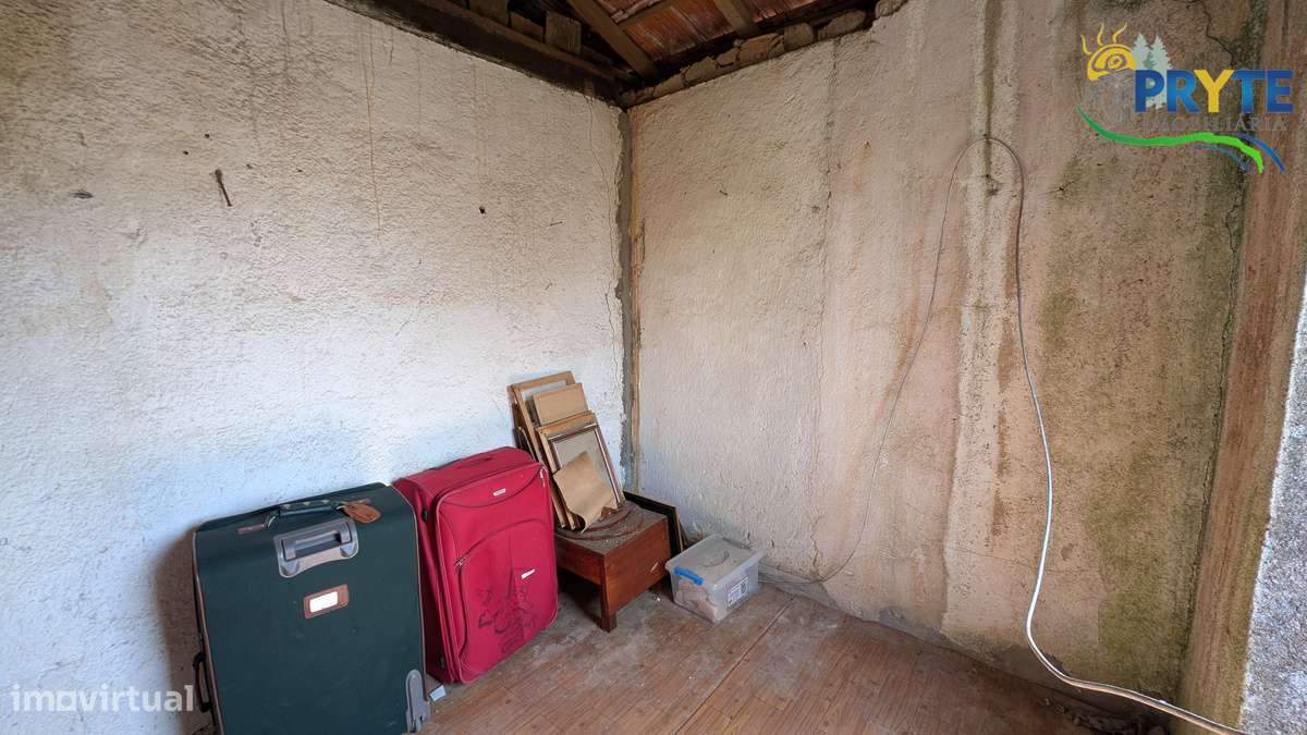 Quinta com 2 hectares de área total-sinónimo de privacidade e sossego-10