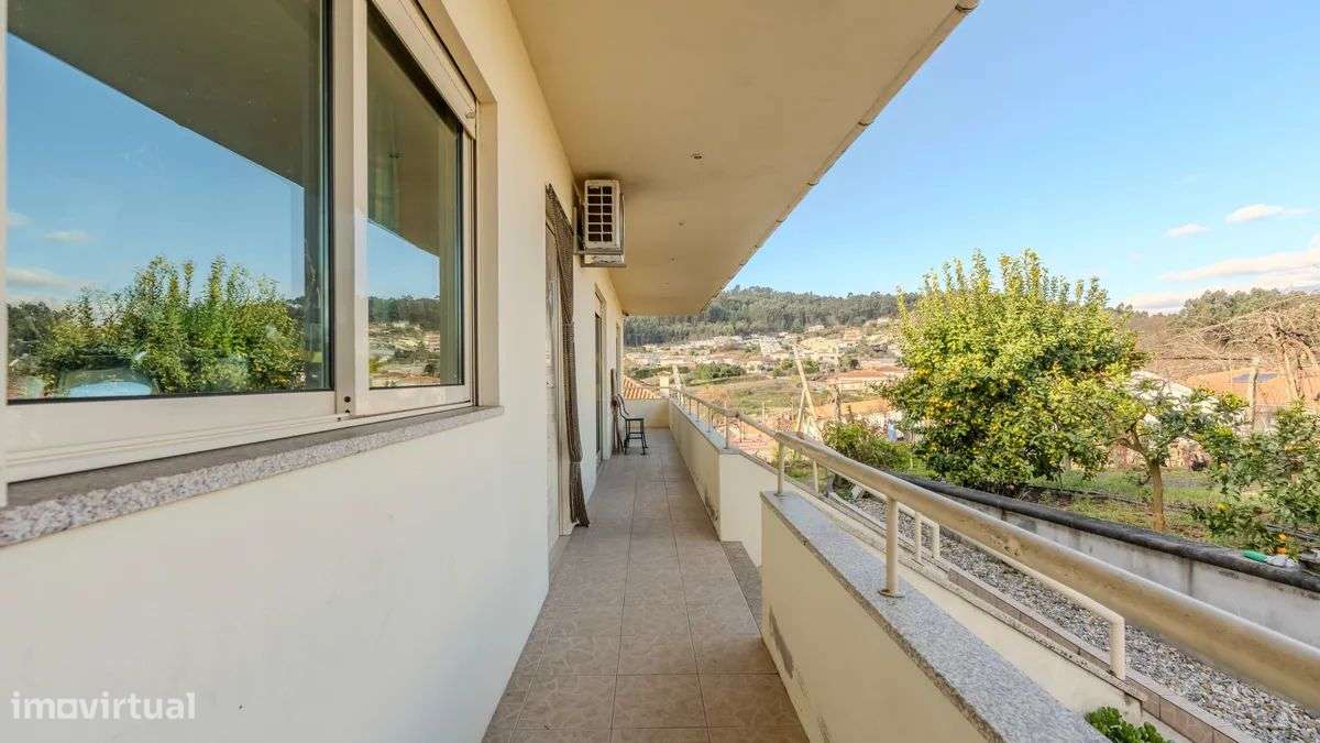 Moradia 3T Calvos, Guimarães (Bi-Familiar)-25