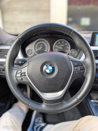 BMW 318 d Navigation Auto - 19