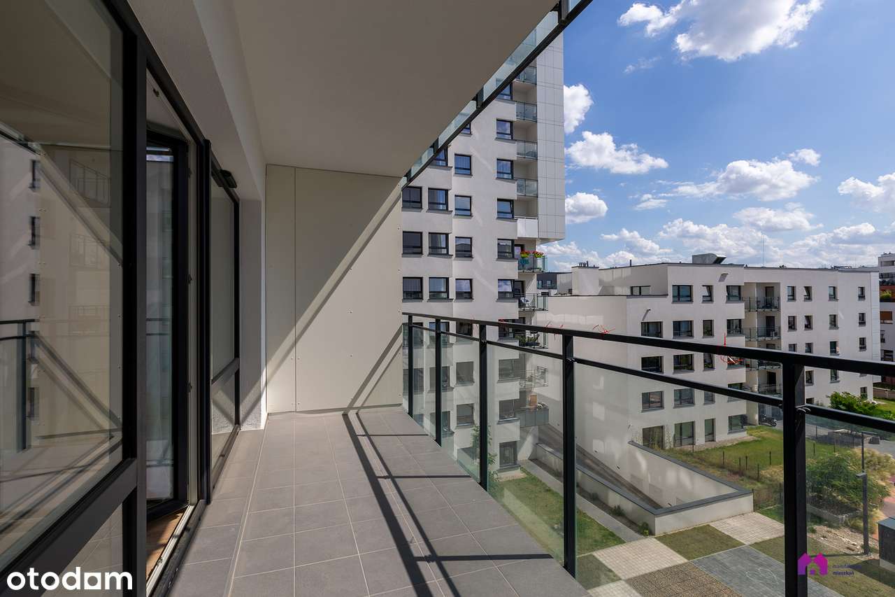 PRZESTRONNE dwustronne MIESZKANIE  -  CZTERY pokoje blisko ZIELENI-4