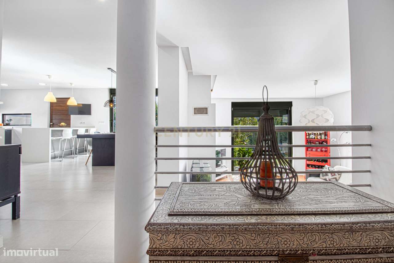 Moradia Isolada T4 291m2 em Lote de 1050 m2 em Mucifal, Colares, Sintr-33