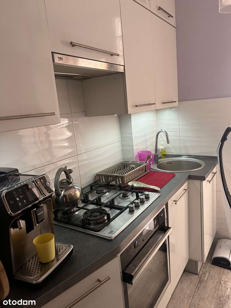 Mieszkanie na sprzedaż-5