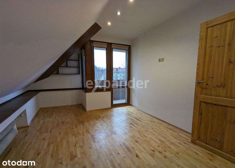 Dwupoziomowe 3 pokoje z balkonem+antresola - Pełny obrazek: 1/14