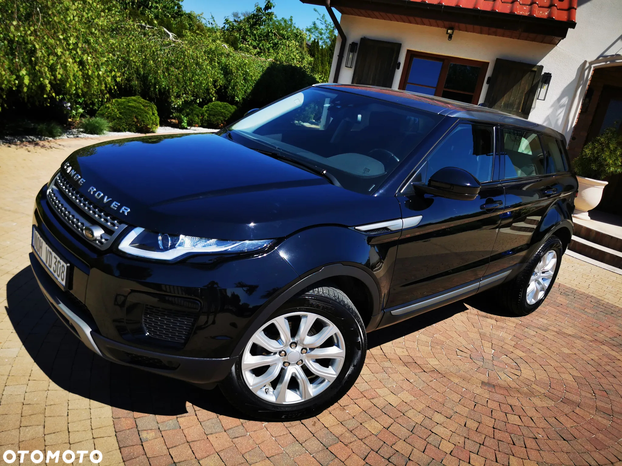 Land Rover Range Rover Evoque 2.0eD4 SE Dynamic Special Edition - 19