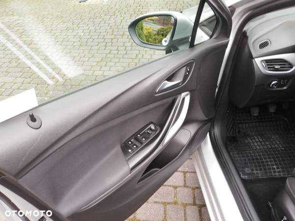 Opel Astra V 1.5 CDTI Edition S&S - 13