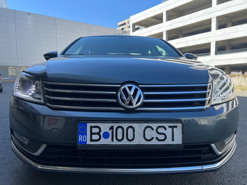 Volkswagen Passat 2.0 TDI BlueMotion Technology DSG Trendline 2011