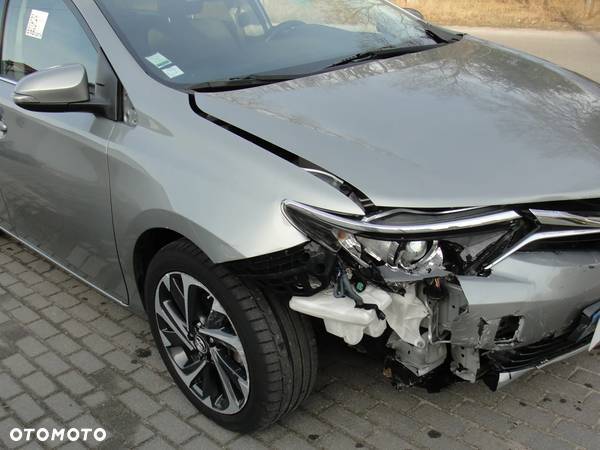 Toyota Auris 1.2 T Dynamic - 18