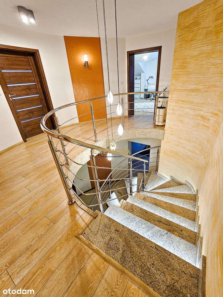 Wyjątkowa posiadłość w Szczawniku (gm. Muszyna)-14