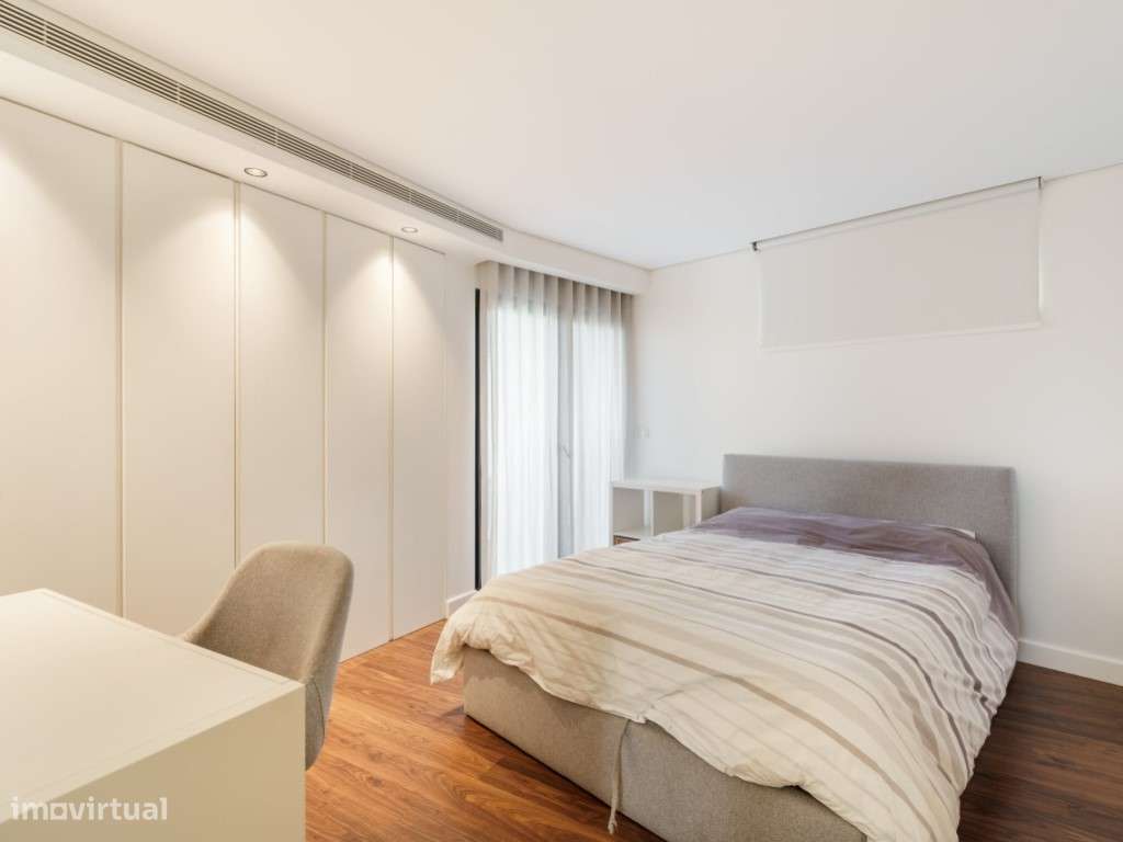 Apartamento T3 de luxo no Centro Histórico de Braga-42