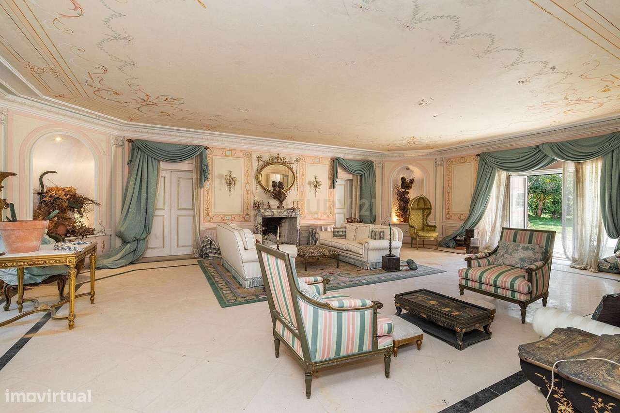 PALÁCIO - Quinta e Casa Rústica em S. Maria e S. Miguel, S. Martinho,-9