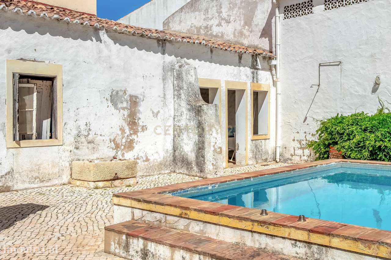 Palacete Histórico do Século XIX em Silves | 4 Artigos Independentes |-18