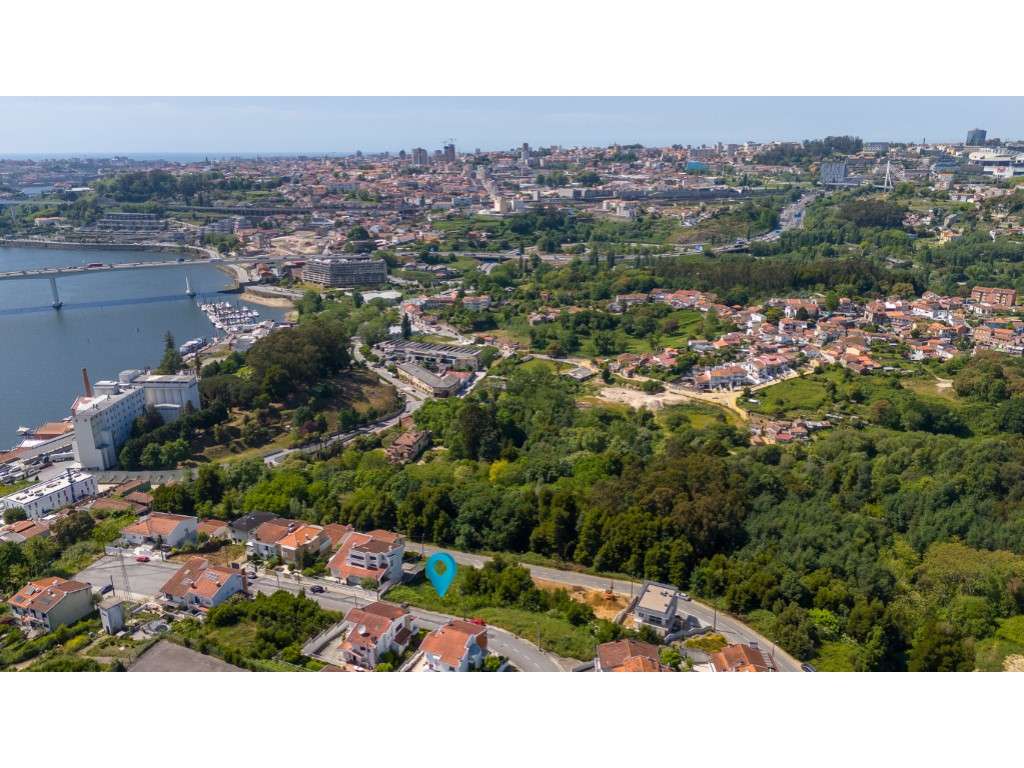 2 Lotes de terreno para construção junto à marina do Freixo-15