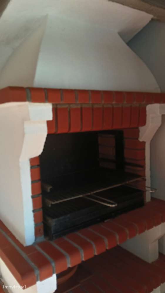 Moradia térrea isolada inserida em lote 2250 m2-30