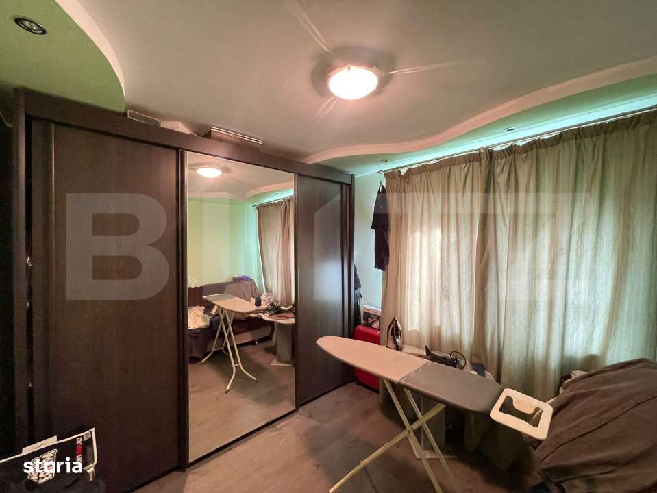 Apartament etaj 2,decomandat 85 mp,zona Liceul Energetic - Imagine principală: 4/5