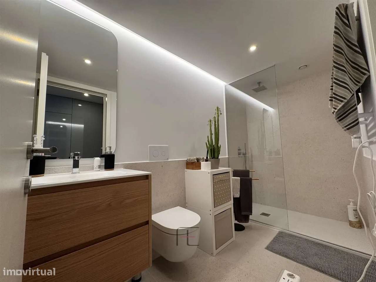 T1 no Astro Emanuelle | Leça da Palmeira - Junto ao mar-13