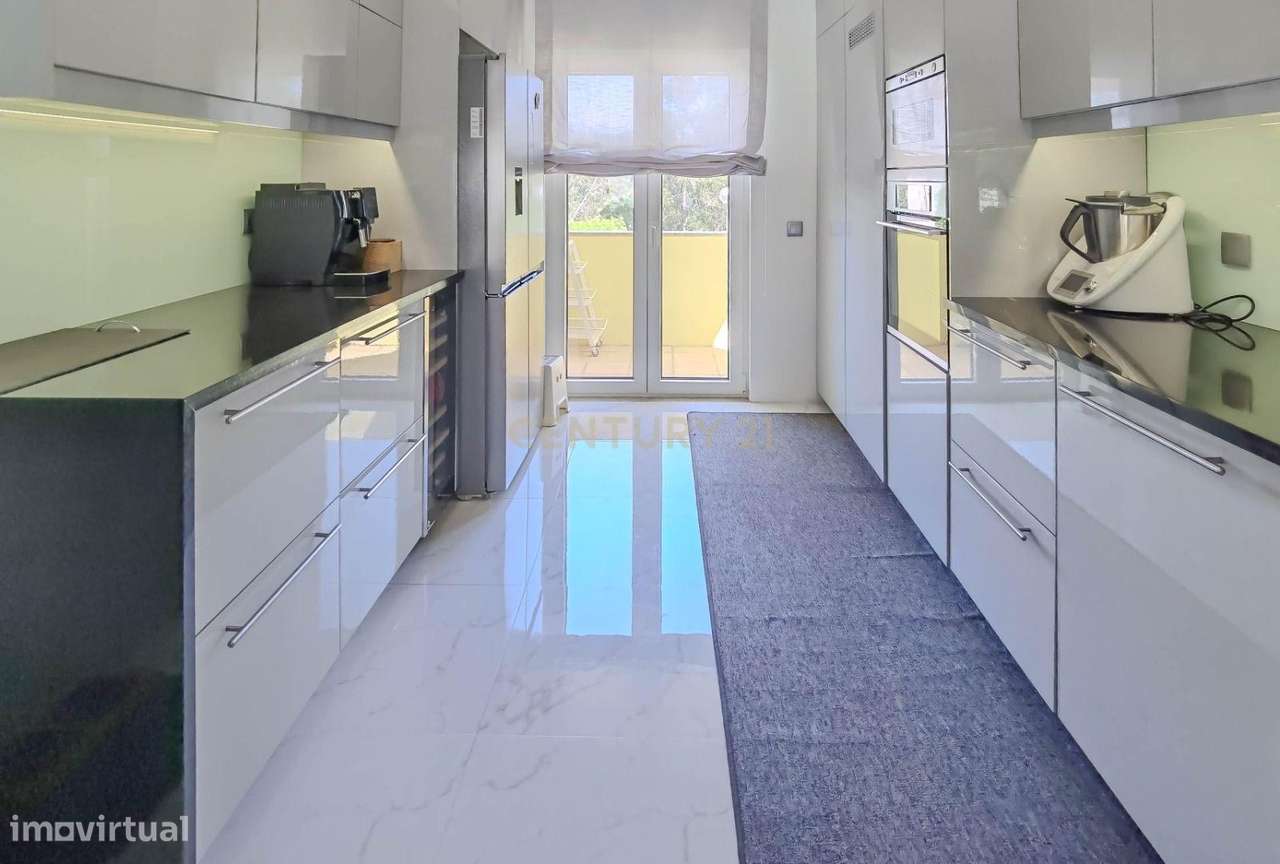 Moderna Moradia T3 em Gondomar, Pronta a Habitar-13