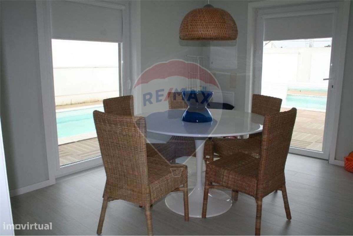 Moradia T4 para venda - Grande imagem: 3/6