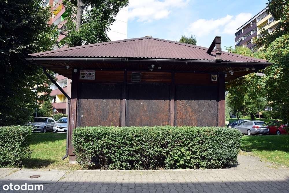 Pawilon Handlowy 20m² w Chorzowie na sprzedaż!-1