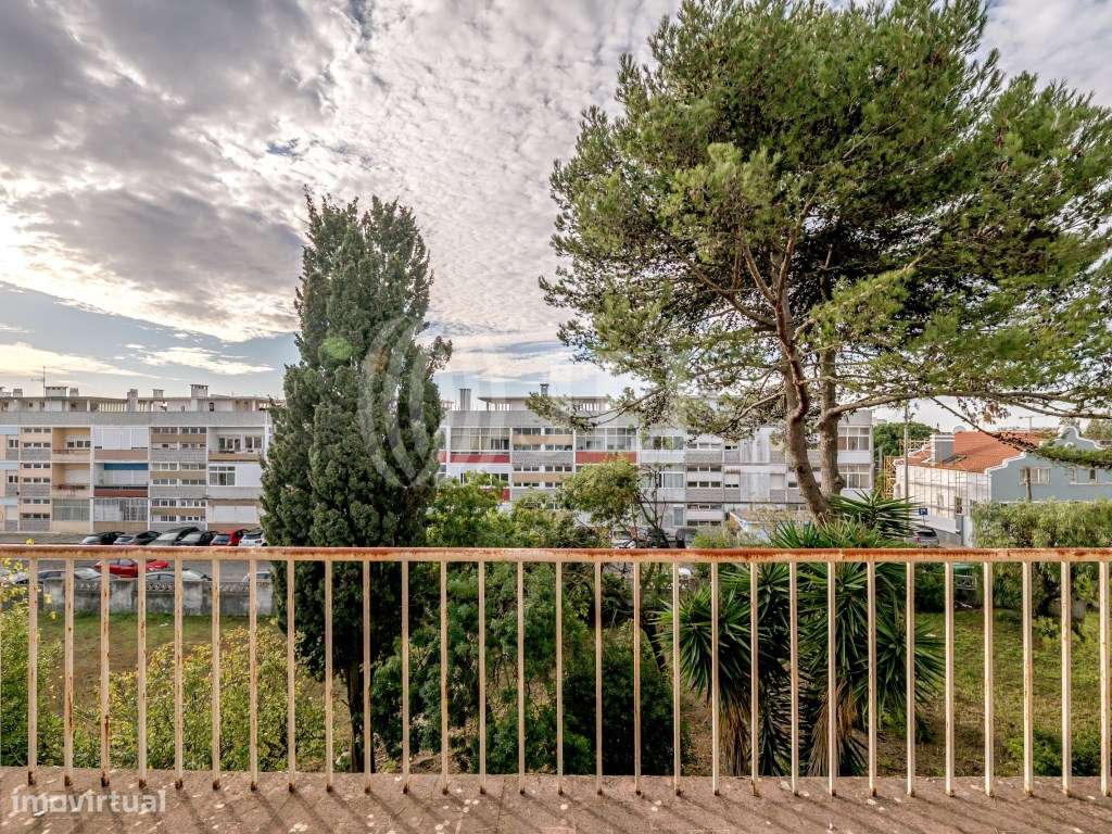 Moradia T8 para reabilitação total, Carcavelos Cascais - Grande imagem: 5/25