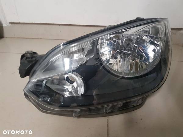 VW UP LAMPA PRZEDNIA LEWA PRZOD - 1