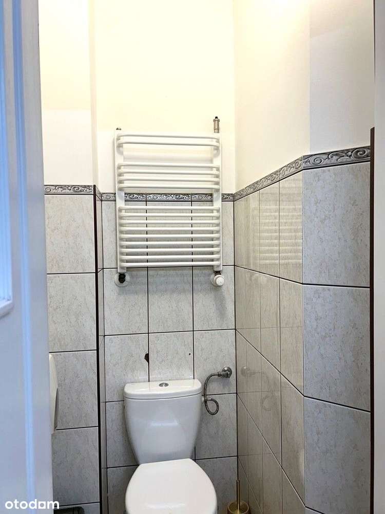 Lokal biurowy nadaje się też na mieszkanie-7