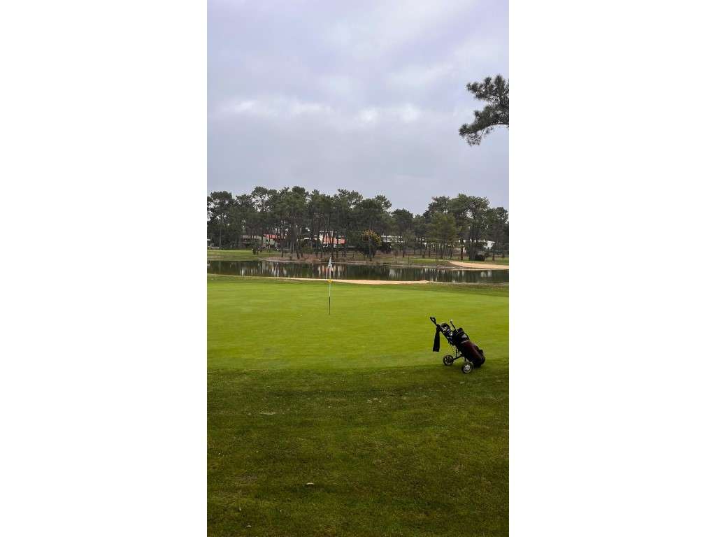 Terreno com frente Golfe e Lago com Projeto arquitetónico exclusivo...-6