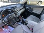 Toyota RAV4 - 7