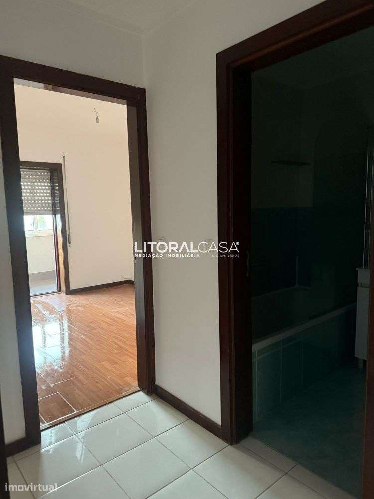Apartamento T2 | Terraço | Vistas Ria-5