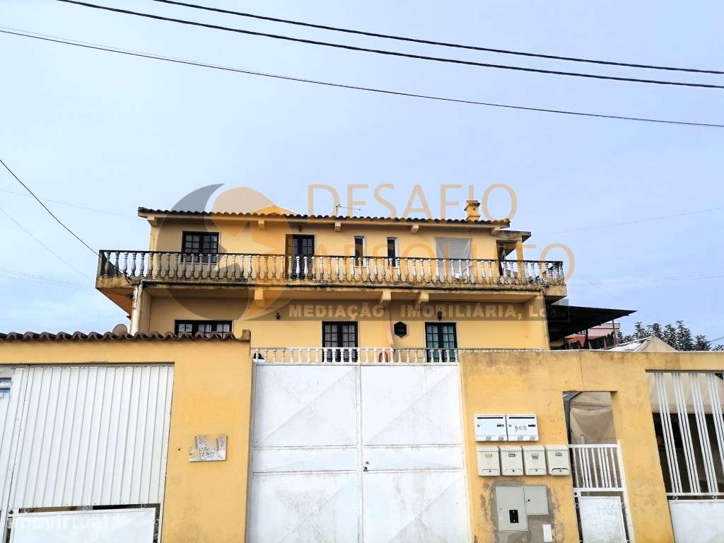 Moradia Isolada AVOS 3 Pisos em . Casal do Sapo. Quinta do Conde - Grande imagem: 2/16