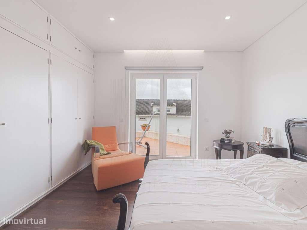 EXCLUSIVO | Moradia V6 de Sonho no Coração da Cotovia, Sesimbra-13