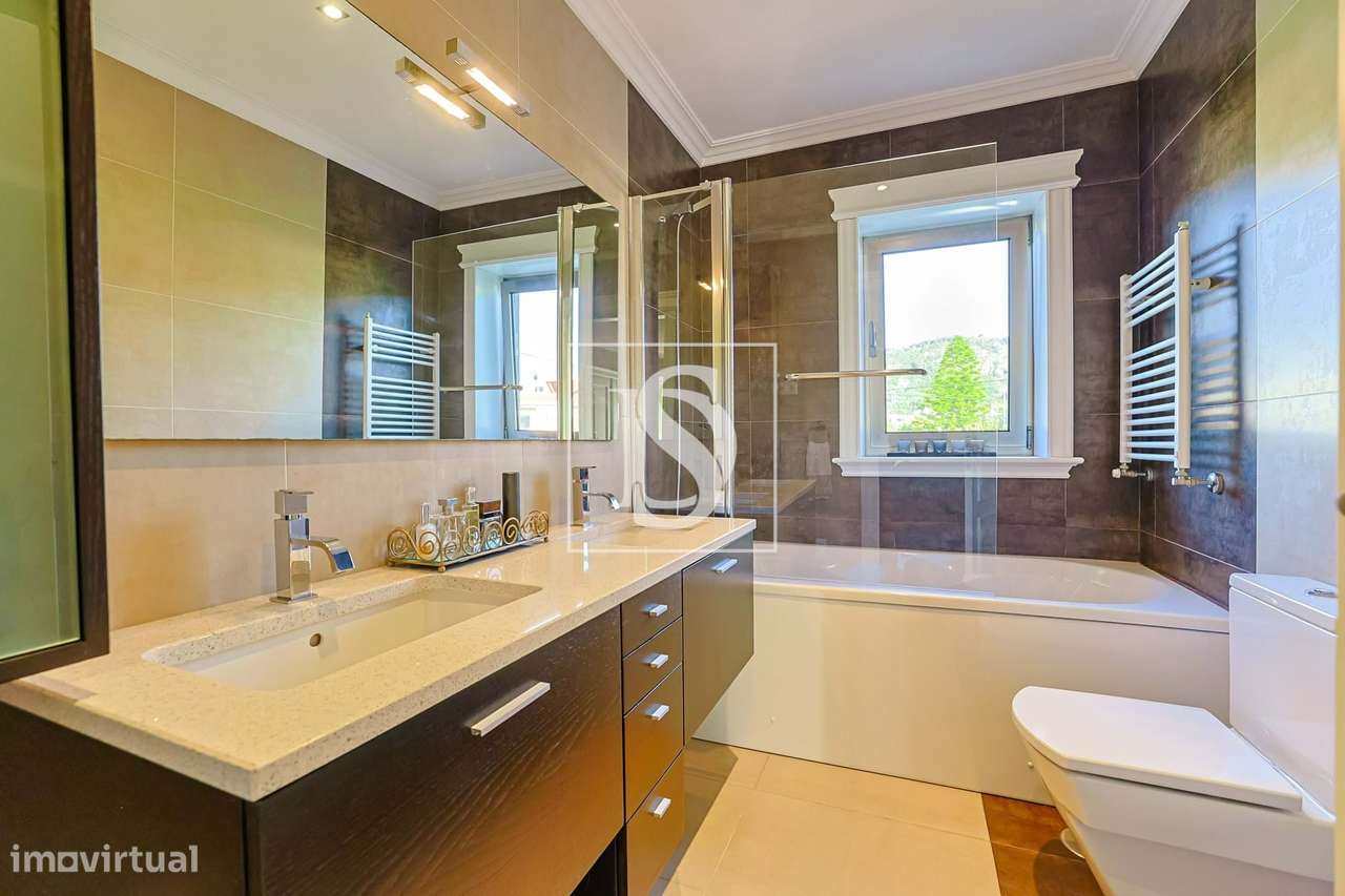 Moradia T4 c/ Piscina, com Vista Mar –  Esposende-9