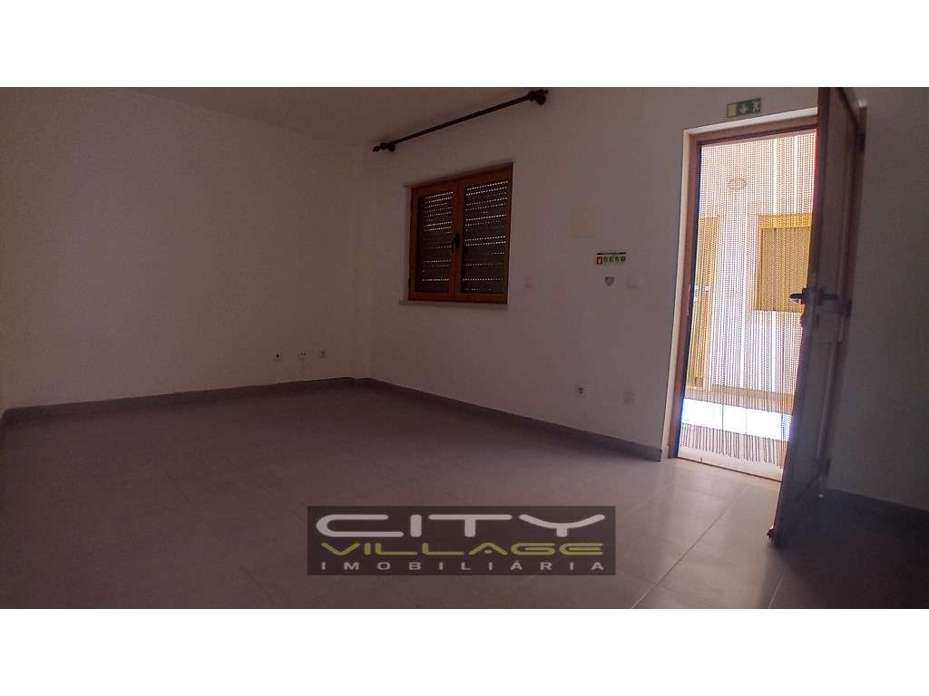 Moradia Zona Montijo-5