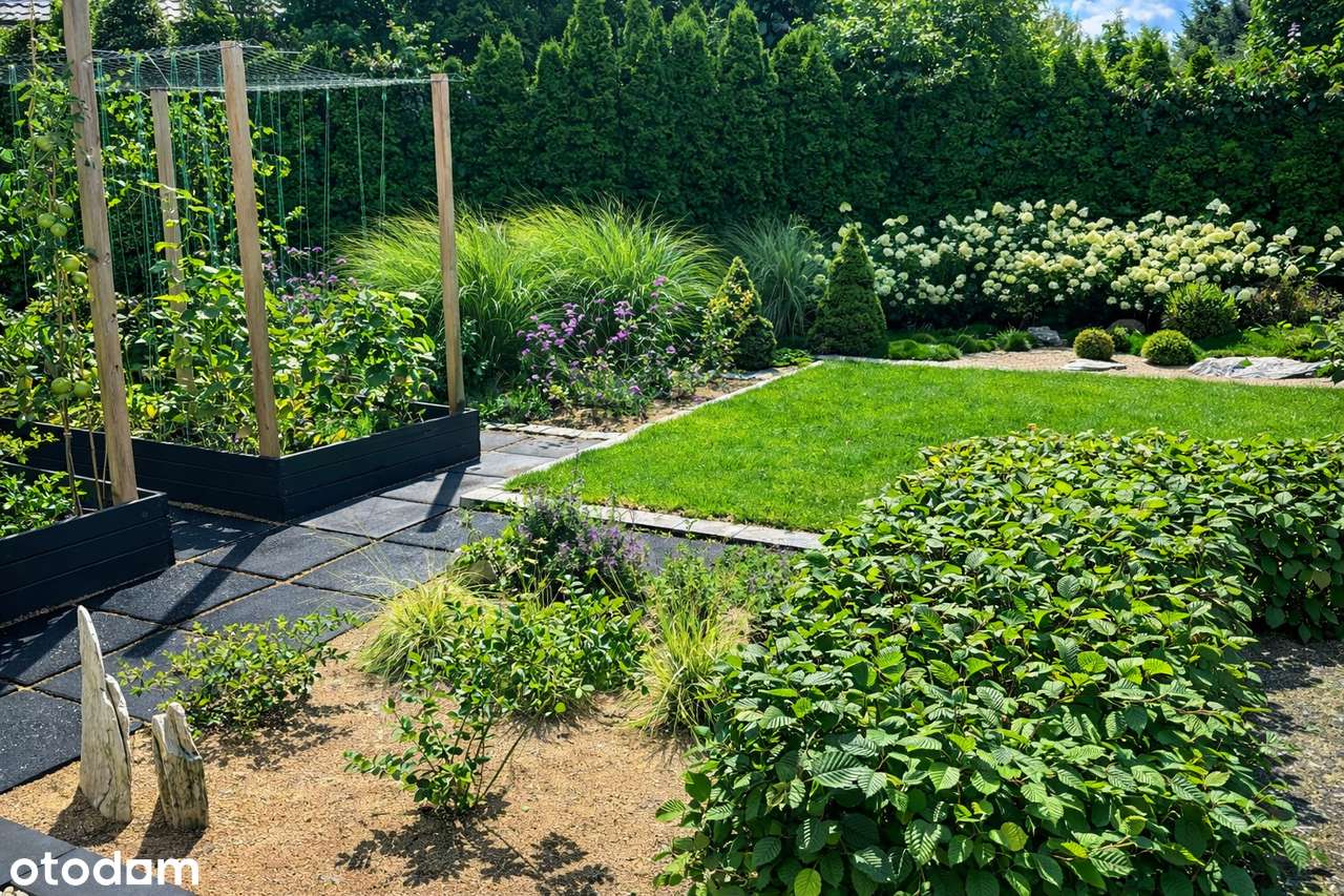 Dom dla dużej rodziny, ogród, dobra komunikacja-2